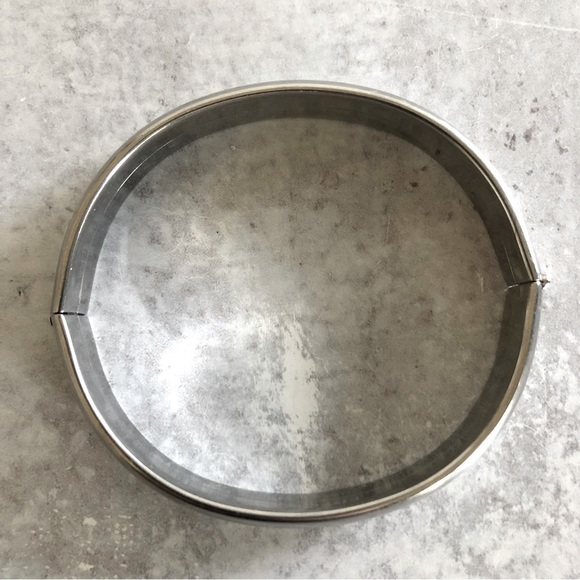 EDFORCE Silver Stainless Steel Hinged Bangle - Picture 3 of 11